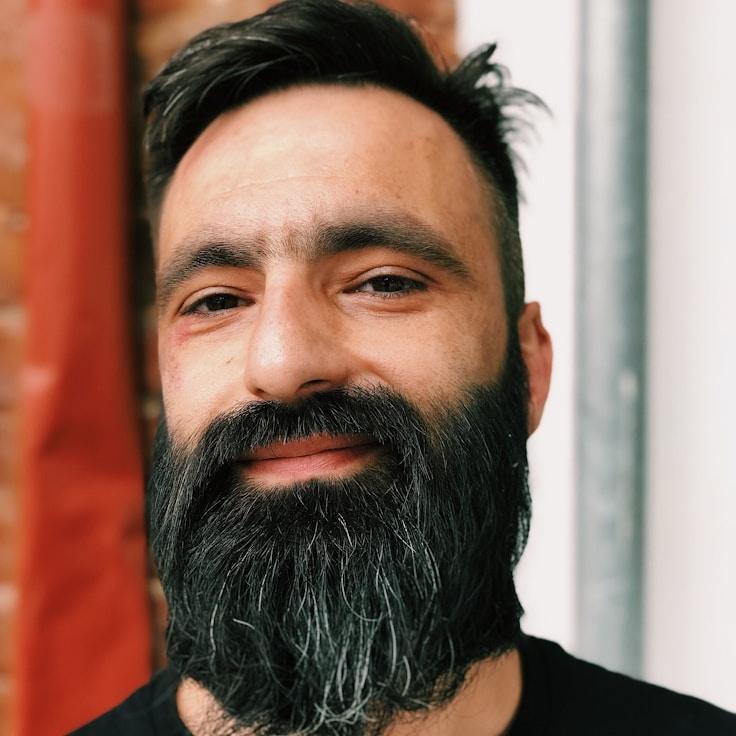 Avery Thompson - Founder of MovaNordRilo